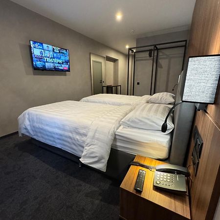 Alir Hotel Zjytomyr Eksteriør billede