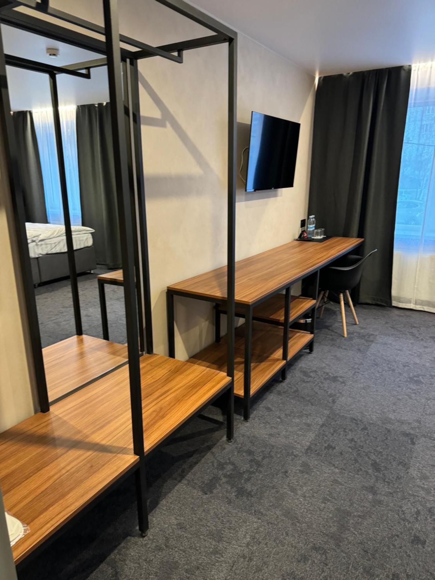 Alir Hotel Zjytomyr Eksteriør billede