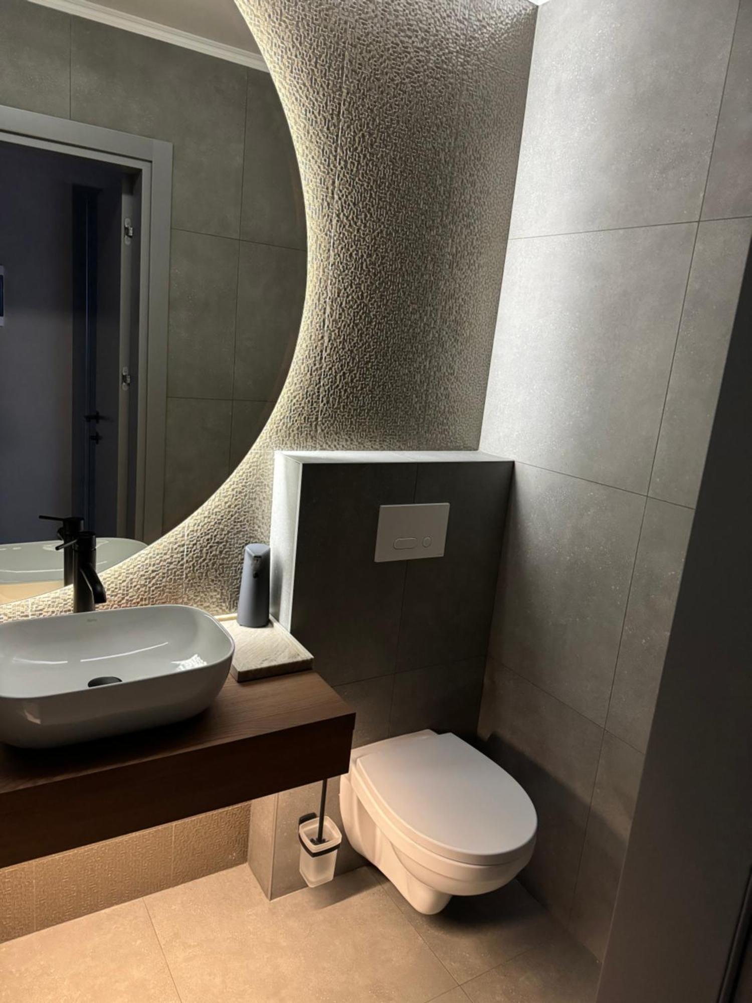 Alir Hotel Zjytomyr Eksteriør billede