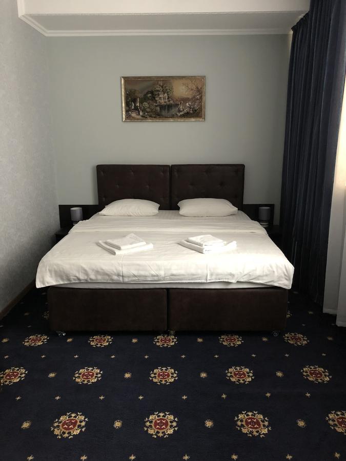 Alir Hotel Zjytomyr Eksteriør billede